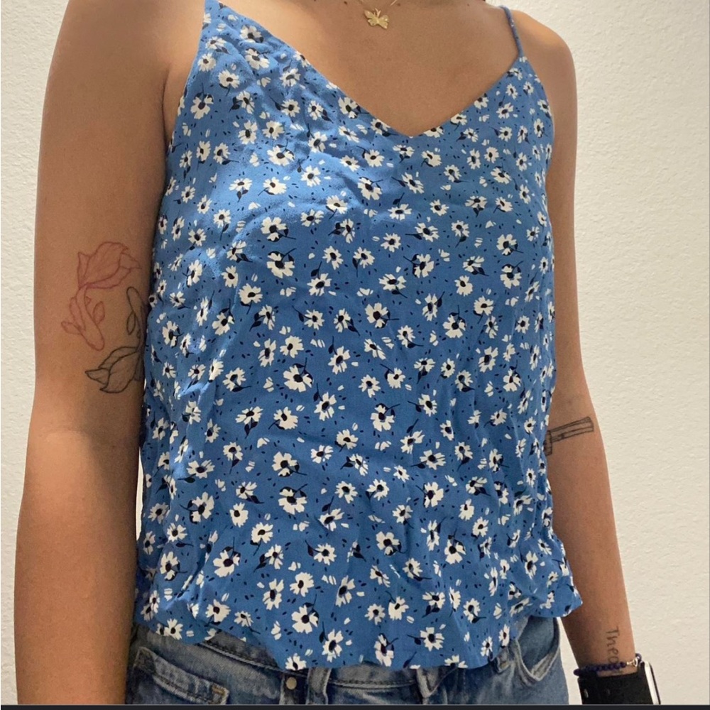 COTTON ON - Floral Blue Strap Top